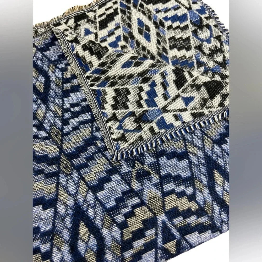 Shiraleah • Aztec Reversible Scarf